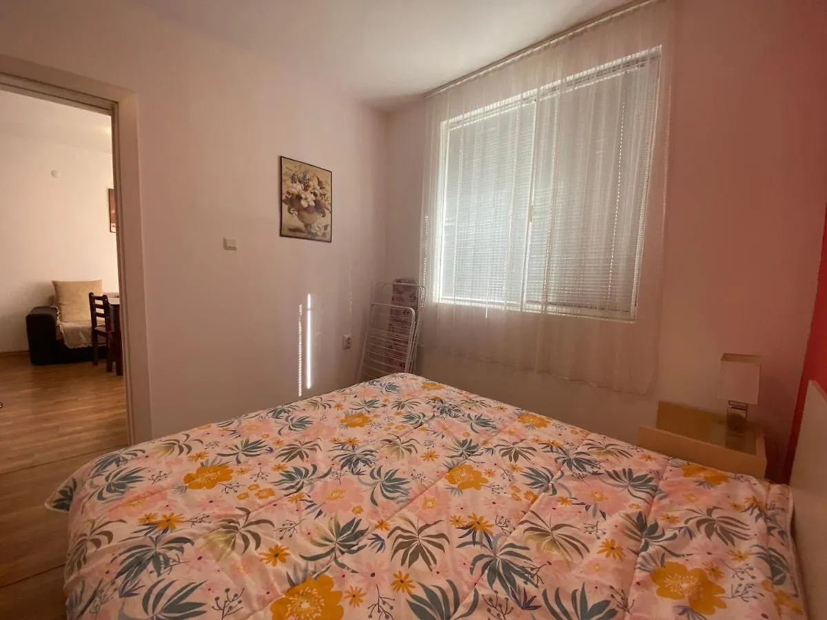 Violet Garden 2 Veranda Apartment Sunny Beach